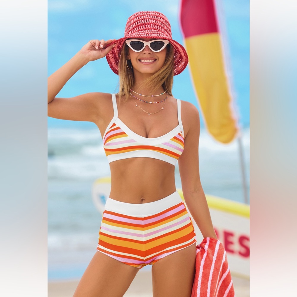 CUPSHE Striped Swimsuit Set